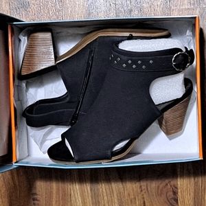 Baretraps Reining, 10 M, Black